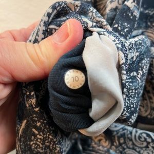 Lululemon Size 10 Align Pant 28